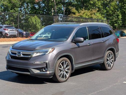 Modern Steel Metallic 2019 Honda Pilot Elite