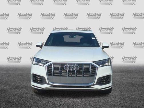 2021 Audi Q7 55 Prestige