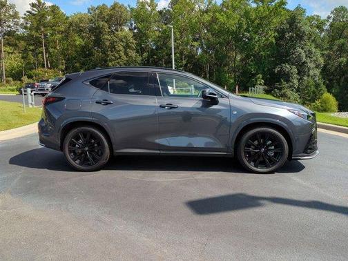 2025 Lexus NX 450h+ F SPORT Handling