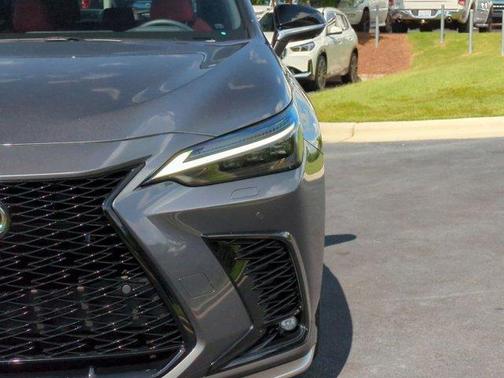 2025 Lexus NX 450h+ F SPORT Handling