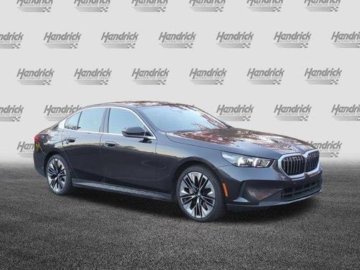 2025 BMW 540 i xDrive