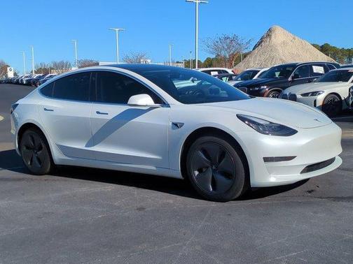 2019 Tesla Model 3 Standard Range Plus