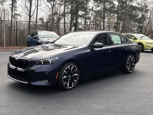 2025 BMW i5 eDrive40