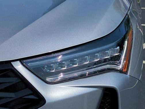 2025 Acura RDX Advance Package