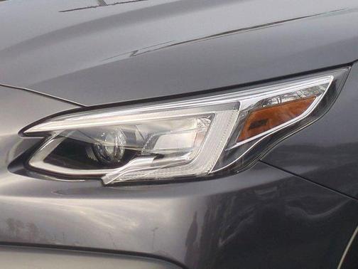 2022 Subaru Outback Touring XT