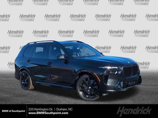 Black Sapphire Metallic 2026 BMW X7 xDrive40i