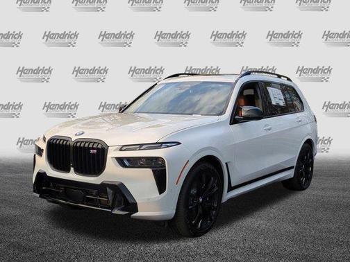 2026 BMW X7 M60i