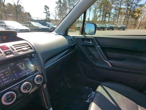2017 Subaru Forester 2.5i Touring