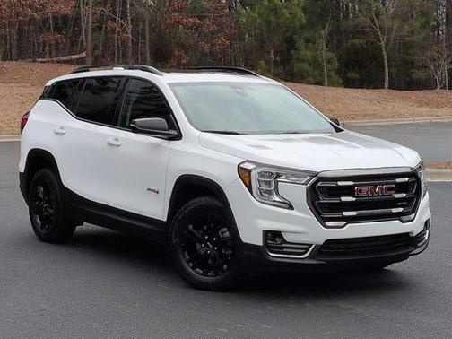 2023 GMC Terrain AT4