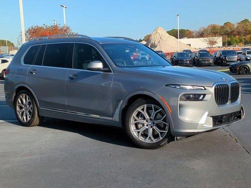 2023 BMW X7 xDrive40i