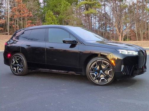 2025 BMW iX xDrive50