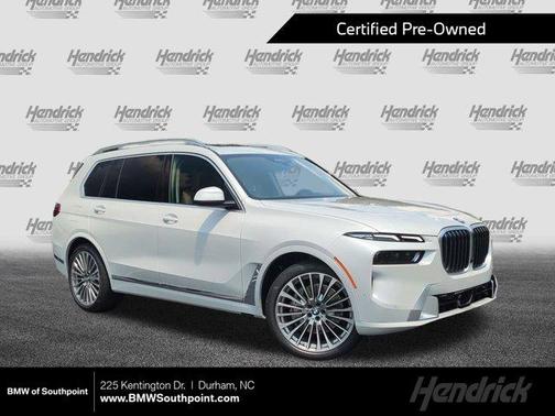Mineral White Metallic 2026 BMW X7 xDrive40i