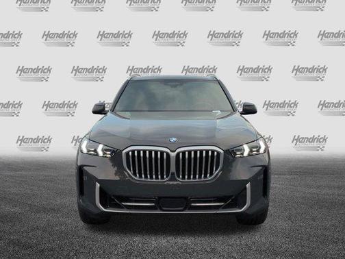 Gray Metallic 2026 BMW X5 xDrive40i