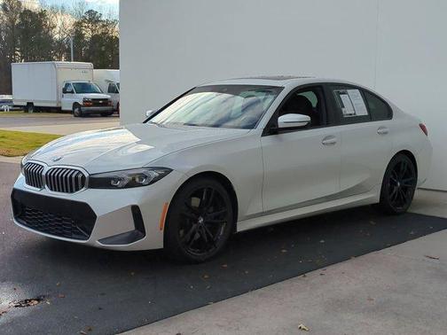 2023 BMW 330 i