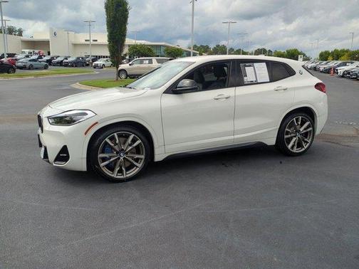 2022 BMW X2 M35i