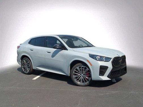 2025 BMW X2 xDrive28i