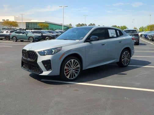 2025 BMW X2 xDrive28i