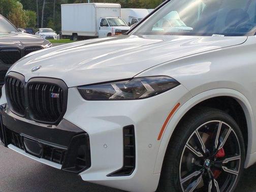 2026 BMW X5 M60i