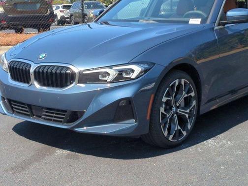 2025 BMW 330 i