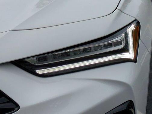 2025 Acura TLX Technology