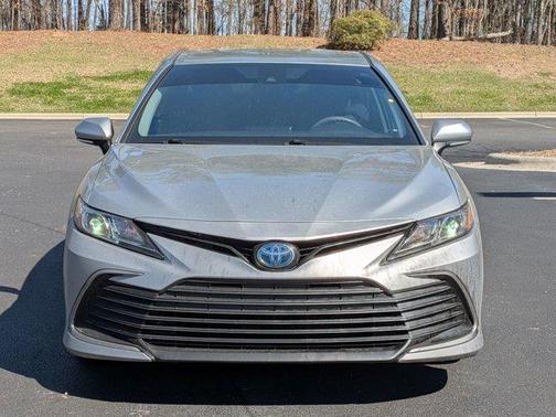 2021 Toyota Camry Hybrid LE