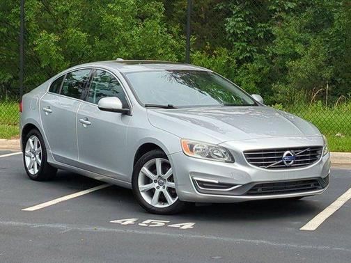 2016 Volvo S60 T5 Drive-E Premier