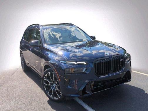 2024 BMW X7 M60i
