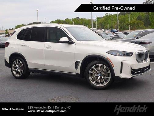 Mineral White Metallic 2024 BMW X5 PHEV xDrive50e