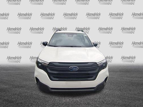 2025 Subaru Forester Base