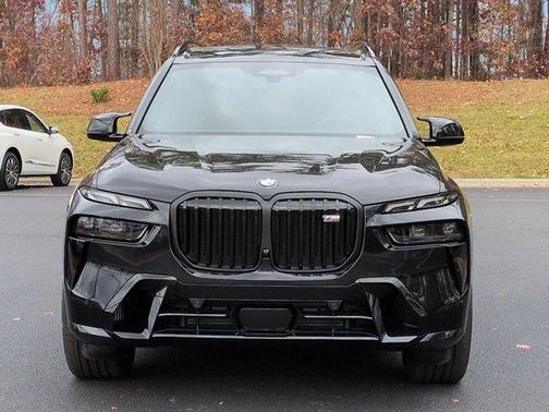 2026 BMW X7 M60i