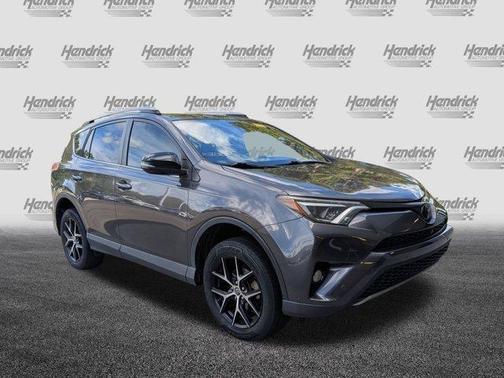 2018 Toyota RAV4 SE