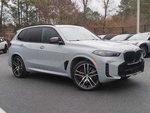 2024 BMW X5 M60i