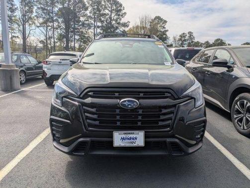 Crystal Black Silica 2023 Subaru Ascent Onyx Edition Limited