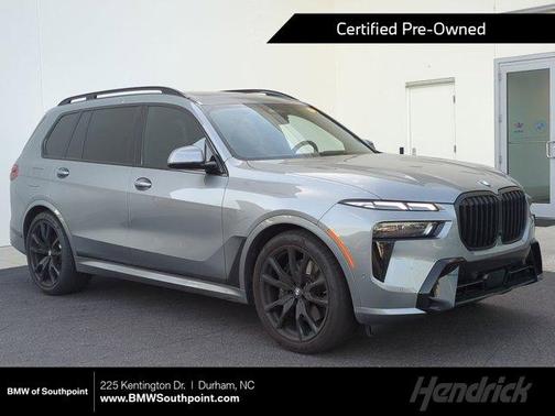 Gray Metallic 2026 BMW X7 xDrive40i