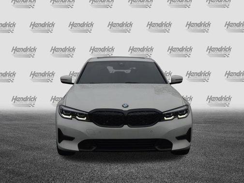 2020 BMW 330 i