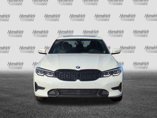 2020 BMW 330 i