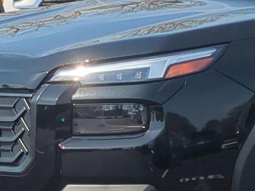 Crystal Black Silica 2026 Subaru Outback Touring