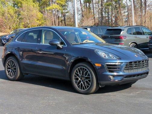 2015 Porsche Macan S