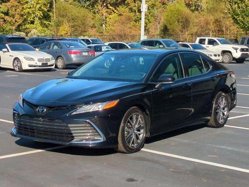 2024 Toyota Camry XLE V6