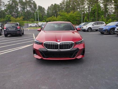 2025 BMW i5 eDrive40