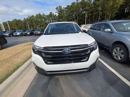 2025 Subaru Forester Touring