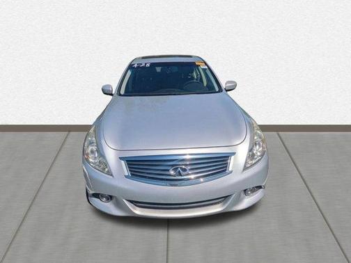 2013 INFINITI G37x Base