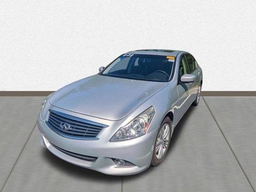 2013 INFINITI G37x Base
