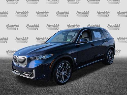 Tanzanite Blue II Metallic 2026 BMW X5 PHEV xDrive50e