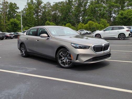 2026 BMW 530 i xDrive