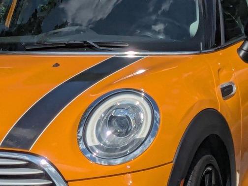 2015 MINI Hardtop Cooper