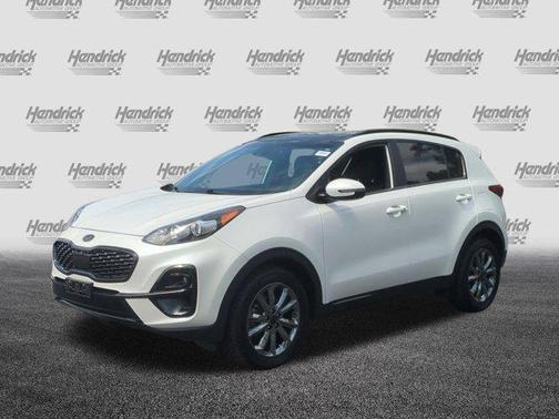 Snow White Pearl 2021 Kia Sportage S