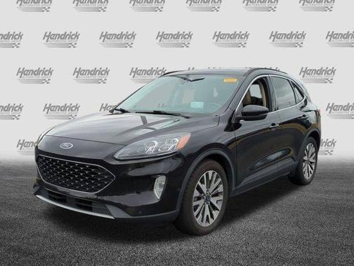 2020 Ford Escape Titanium Hybrid