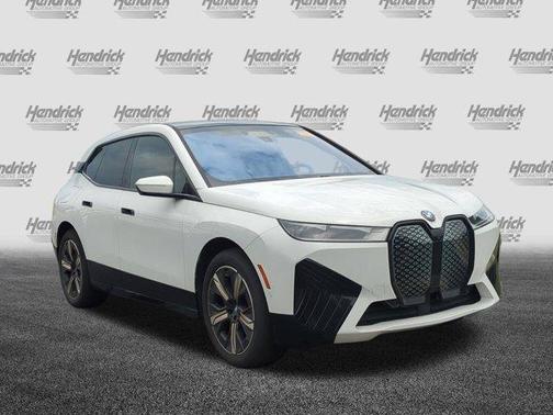 Alpine White 2024 BMW iX xDrive50