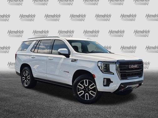 Summit White 2023 GMC Yukon AT4